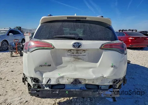 2017 Toyota Rav4 Se из США, поврежденный, VIN JTMNFREV4HJ718234